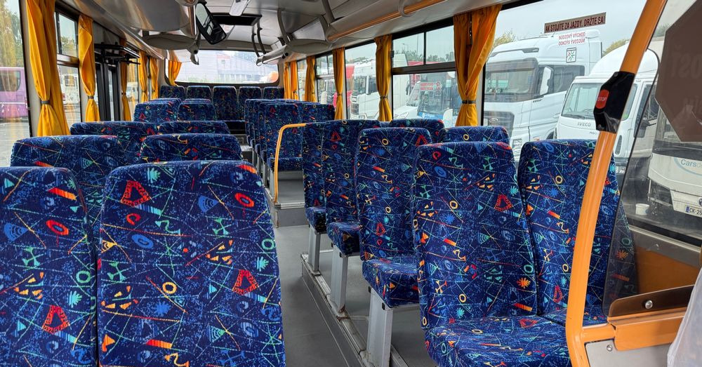 Irisbus KRÓTKI 10,5 metra/ Klimatyzacja /Crossway / 41 miejsc/ CENA: 79000zł netto - Bus urbain: photos 3 Irisbus KRÓTKI 10,5 metra/ Klimatyzacja /Crossway / 41 miejsc/ CENA: 79000zł netto - Bus urbain: photos 3
