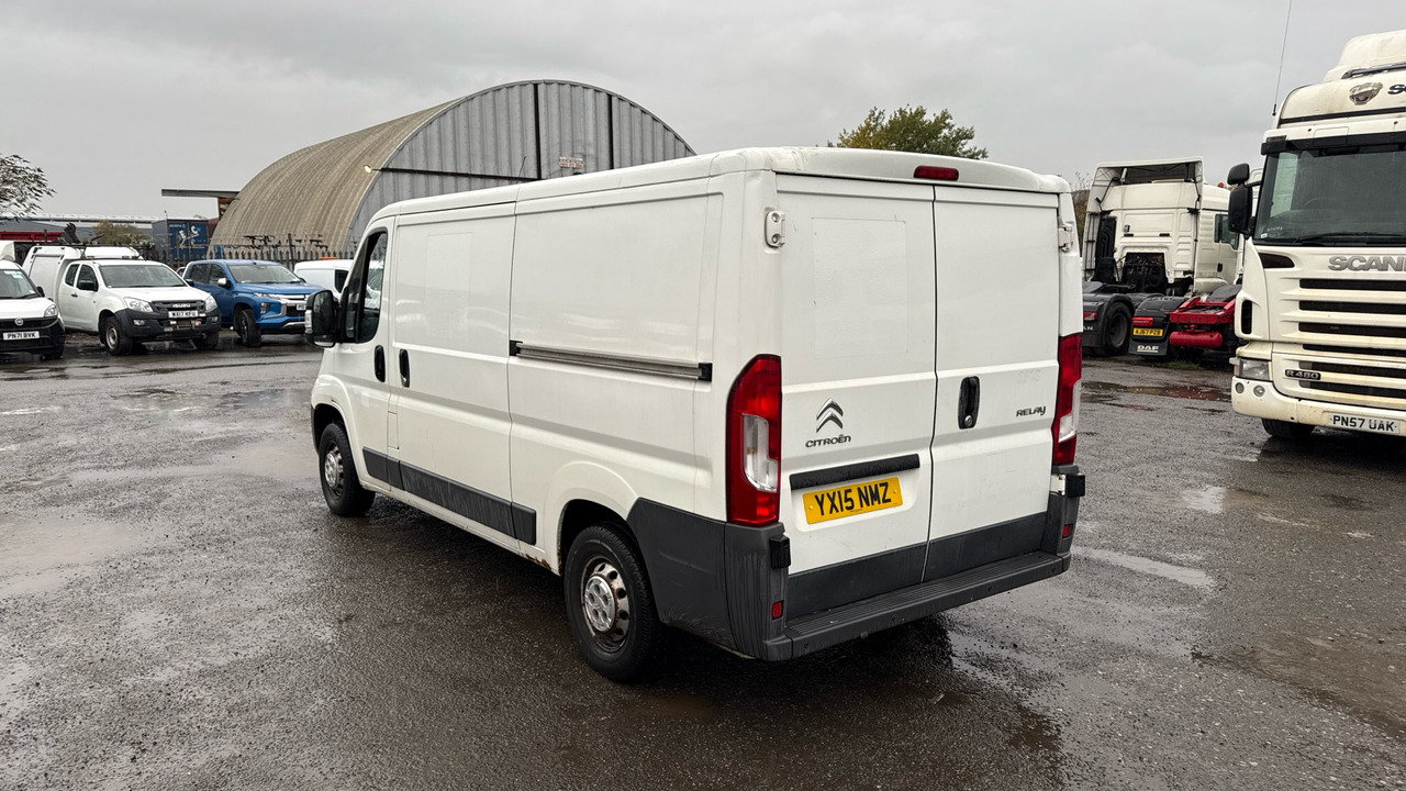 CITROEN RELAY 35 2.2 HDI 130PS - Fourgon utilitaire: photos 3 CITROEN RELAY 35 2.2 HDI 130PS - Fourgon utilitaire: photos 3