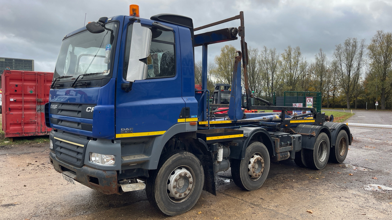 DAF CF 85.360 - Camion ampliroll: photos 2 DAF CF 85.360 - Camion ampliroll: photos 2