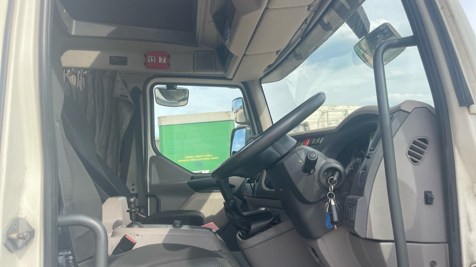 DAF LF 220 EURO 6 18 TONNE - Camion fourgon: photos 5 DAF LF 220 EURO 6 18 TONNE - Camion fourgon: photos 5