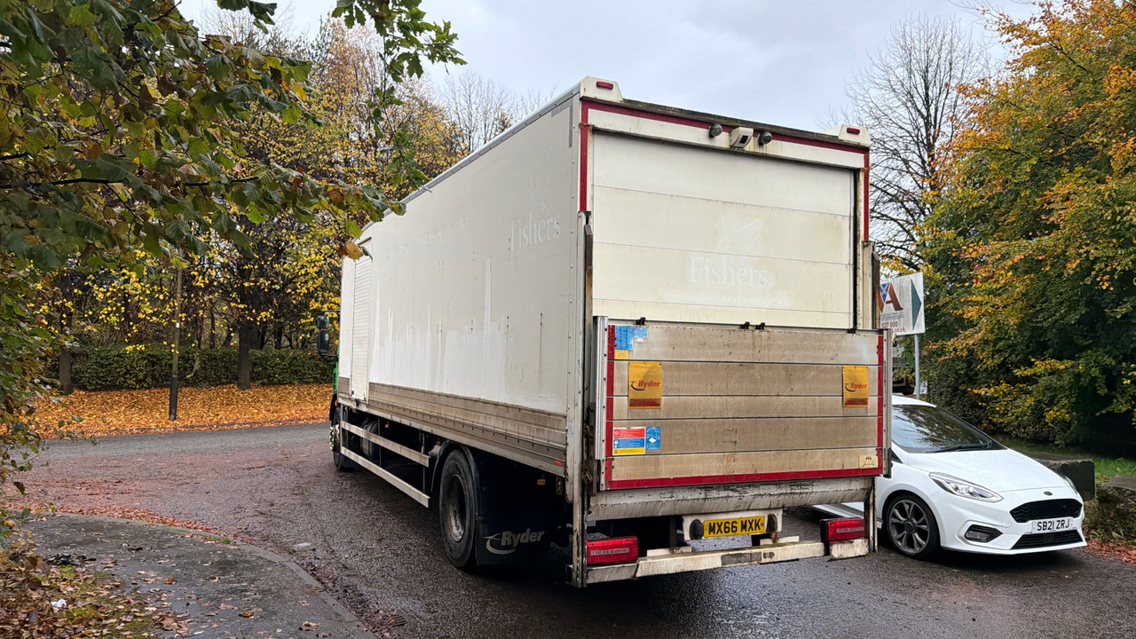 DAF LF 230 - Camion fourgon: photos 3 DAF LF 230 - Camion fourgon: photos 3