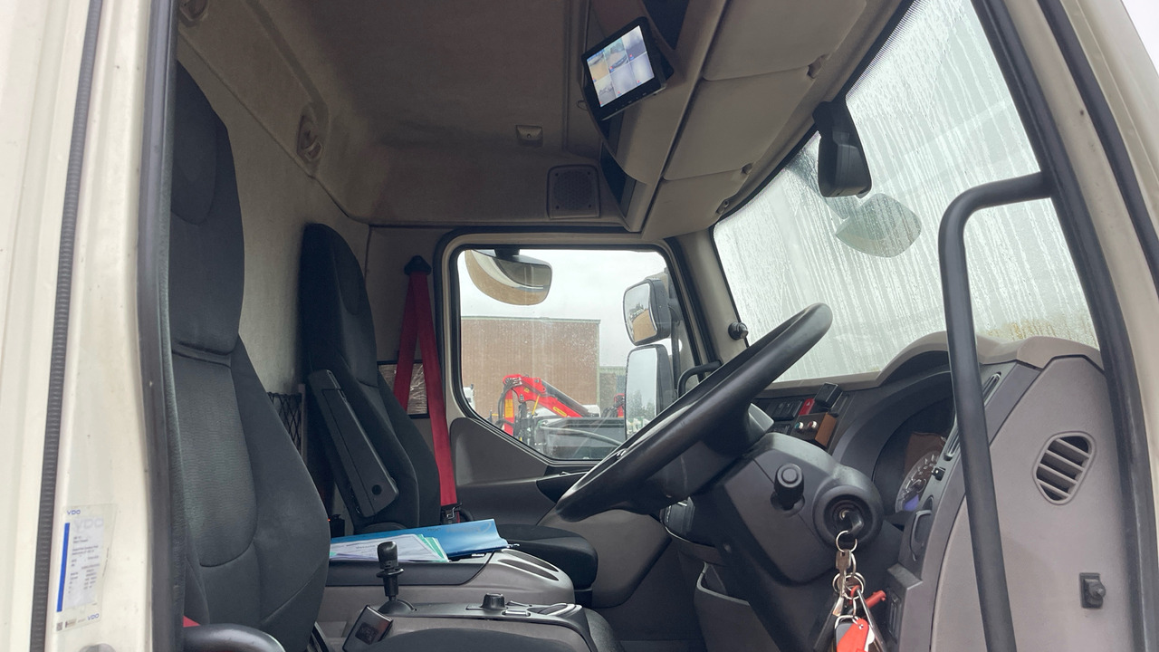 Daf LF 230 - Camion à rideaux coulissants: photos 5 Daf LF 230 - Camion à rideaux coulissants: photos 5