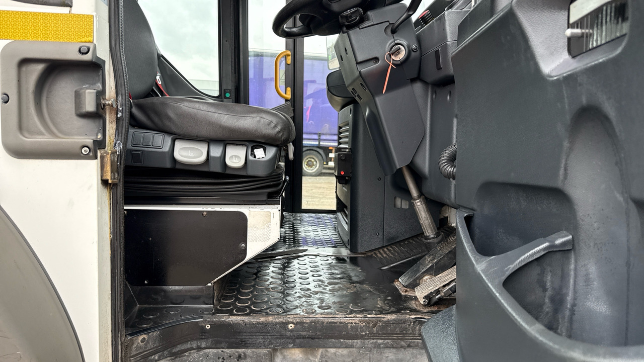 Dennis Elite 6 - Benne à ordures ménagères: photos 5 Dennis Elite 6 - Benne à ordures ménagères: photos 5