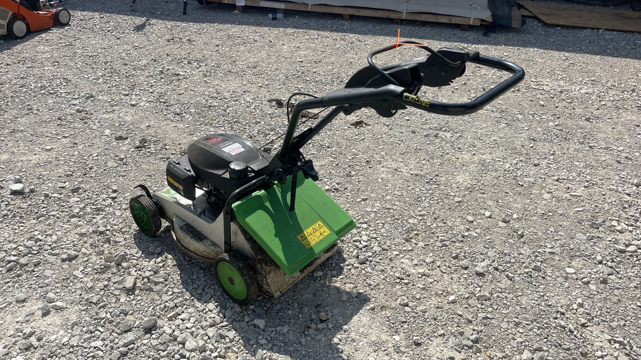 ETESIA PHE3 - Motofaucheuse: photos 3 ETESIA PHE3 - Motofaucheuse: photos 3