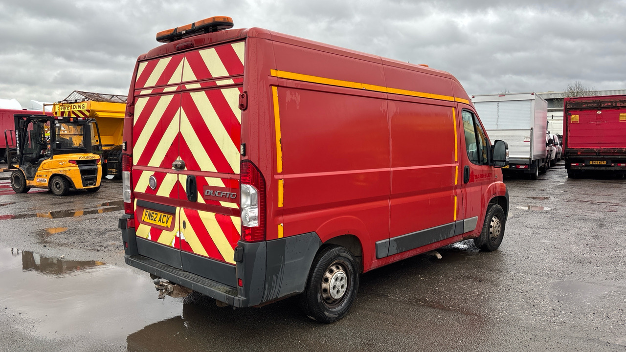 FIAT DUCATO 35 2.3 Multijet 130PS - Fourgon utilitaire: photos 5 FIAT DUCATO 35 2.3 Multijet 130PS - Fourgon utilitaire: photos 5