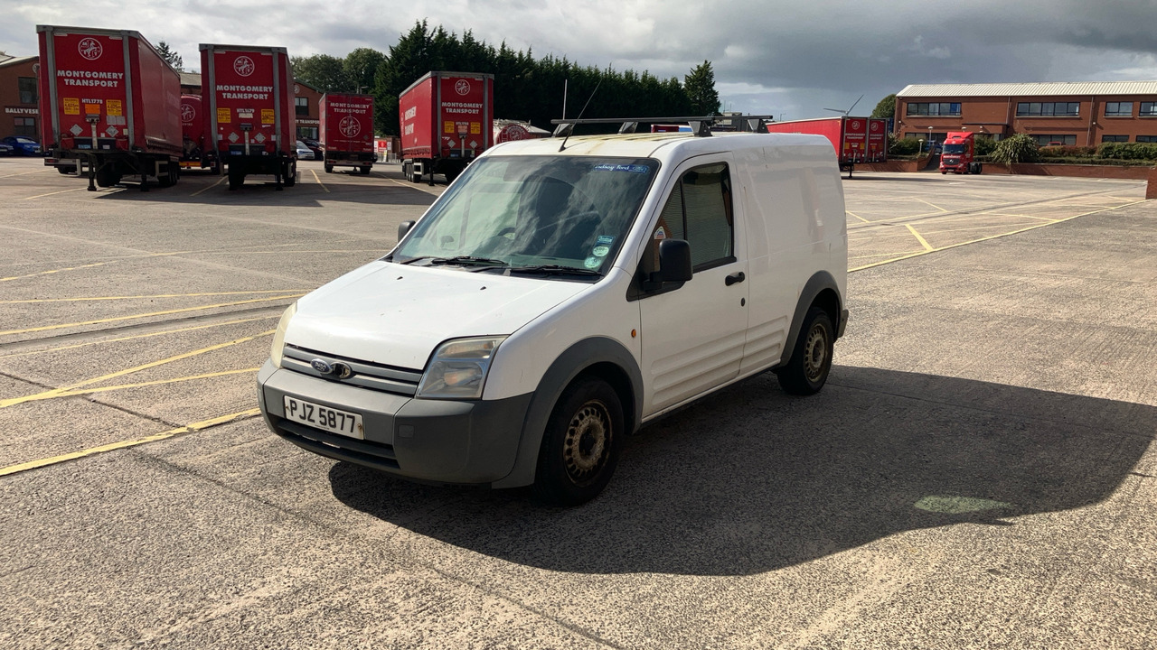 FORD TRANSIT CONNECT T200 1.8 TDCI 75PS - Fourgonnette: photos 2 FORD TRANSIT CONNECT T200 1.8 TDCI 75PS - Fourgonnette: photos 2