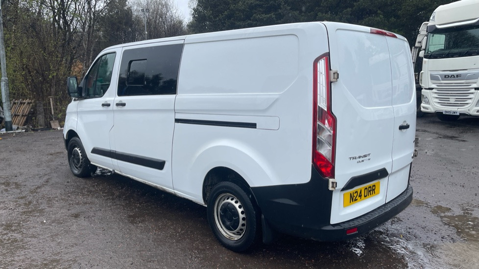 FORD TRANSIT CUSTOM 300 BASE 2.0 TDCI 105PS - Utilitaire double cabine: photos 3 FORD TRANSIT CUSTOM 300 BASE 2.0 TDCI 105PS - Utilitaire double cabine: photos 3