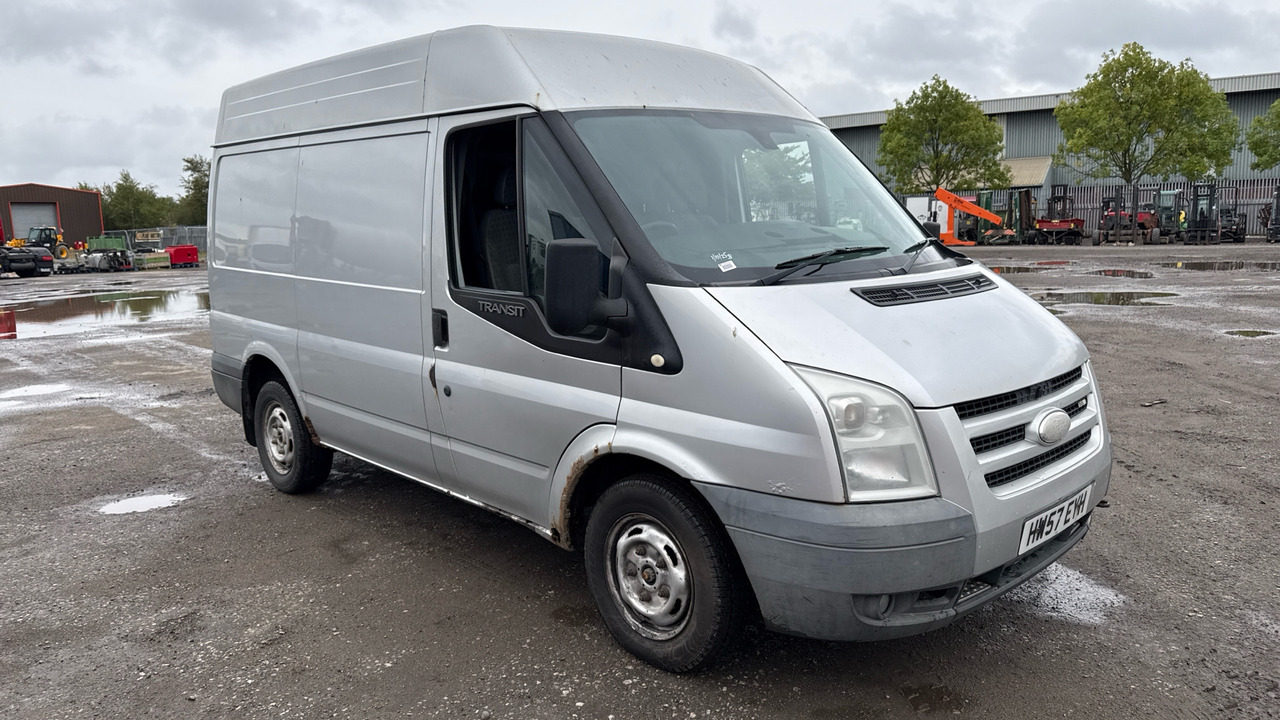 FORD TRANSIT T260 2.2 130PS - Fourgon utilitaire: photos 1 FORD TRANSIT T260 2.2 130PS - Fourgon utilitaire: photos 1