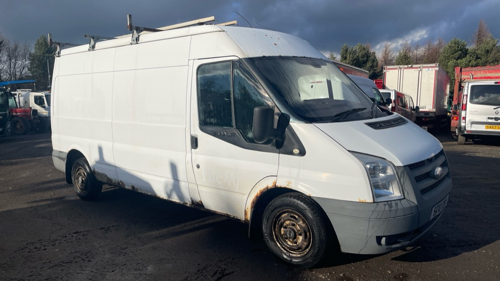 FORD TRANSIT T300 2.2 TDCI 85PS - Fourgon utilitaire: photos 1 FORD TRANSIT T300 2.2 TDCI 85PS - Fourgon utilitaire: photos 1