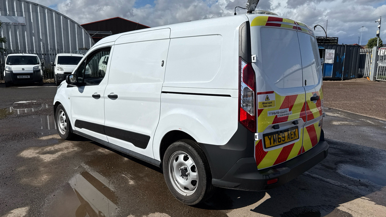 Ford Transit Connect 240 1.5 ECOBLUE100PS - Fourgonnette: photos 3 Ford Transit Connect 240 1.5 ECOBLUE100PS - Fourgonnette: photos 3