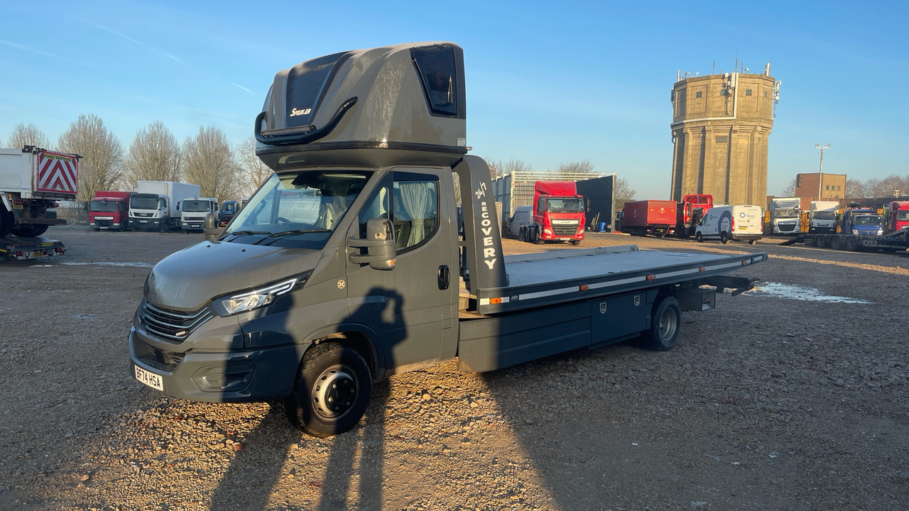 IVECO DAILY 70C18 - Remorqueuse: photos 2 IVECO DAILY 70C18 - Remorqueuse: photos 2