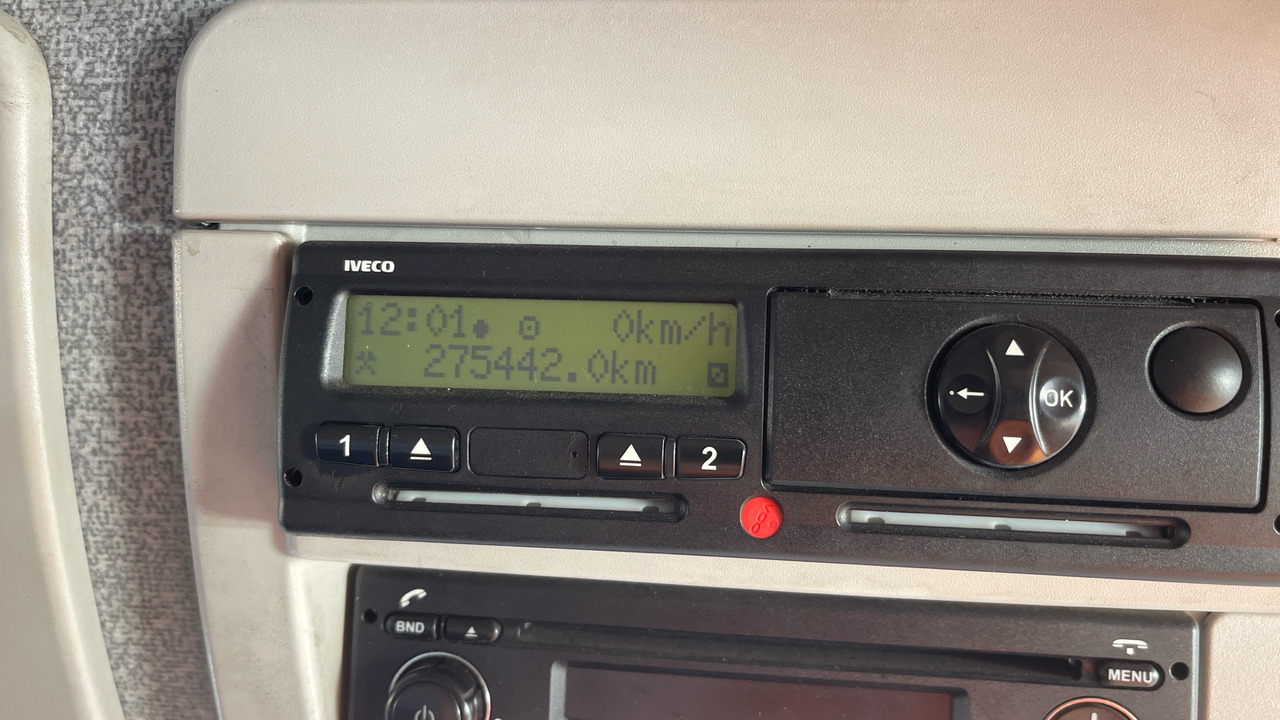 Camion à rideaux coulissants IVECO EUROCARGO 75E16: photos 9 Camion à rideaux coulissants IVECO EUROCARGO 75E16: photos 9