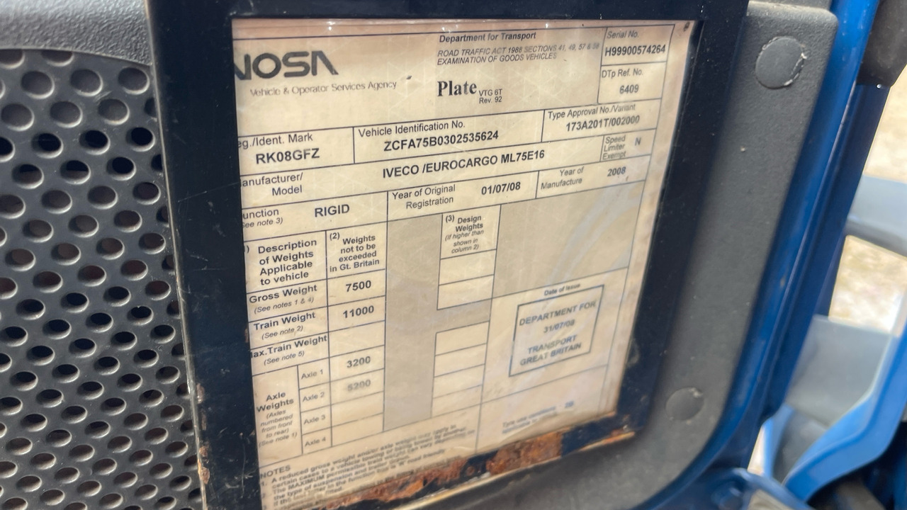 Camion plateau IVECO EUROCARGO 75E16: photos 11 Camion plateau IVECO EUROCARGO 75E16: photos 11