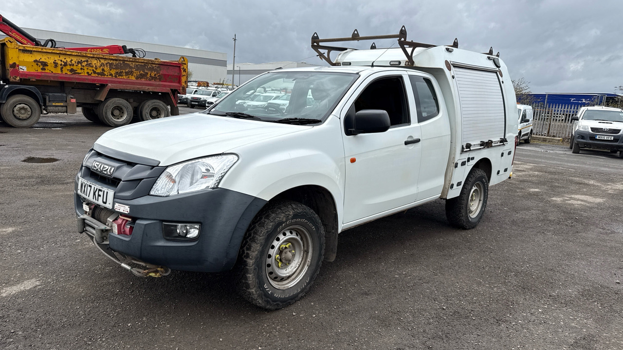Isuzu D-Max 2.5TD - Pick-up, Utilitaire double cabine: photos 2 Isuzu D-Max 2.5TD - Pick-up, Utilitaire double cabine: photos 2