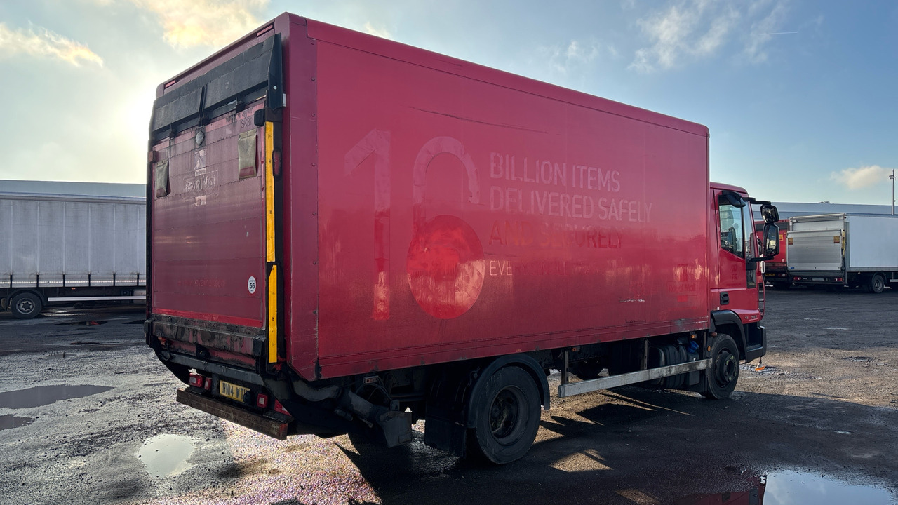 Iveco Eurocargo 75E16 - Camion fourgon: photos 4 Iveco Eurocargo 75E16 - Camion fourgon: photos 4