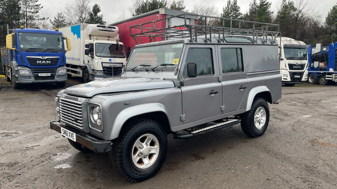Land Rover Defender 110 2.2 TDCi XS - Voiture: photos 2 Land Rover Defender 110 2.2 TDCi XS - Voiture: photos 2