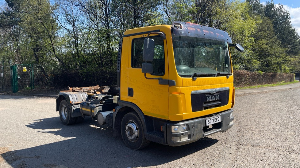 MAN TGL 12.180 - Camion ampliroll: photos 1 MAN TGL 12.180 - Camion ampliroll: photos 1