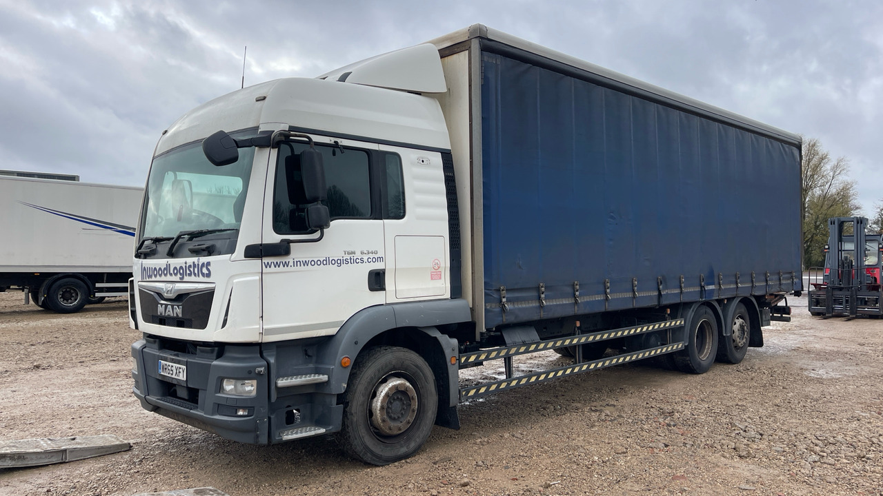 MAN TGM 26.340 - Camion à rideaux coulissants: photos 3 MAN TGM 26.340 - Camion à rideaux coulissants: photos 3