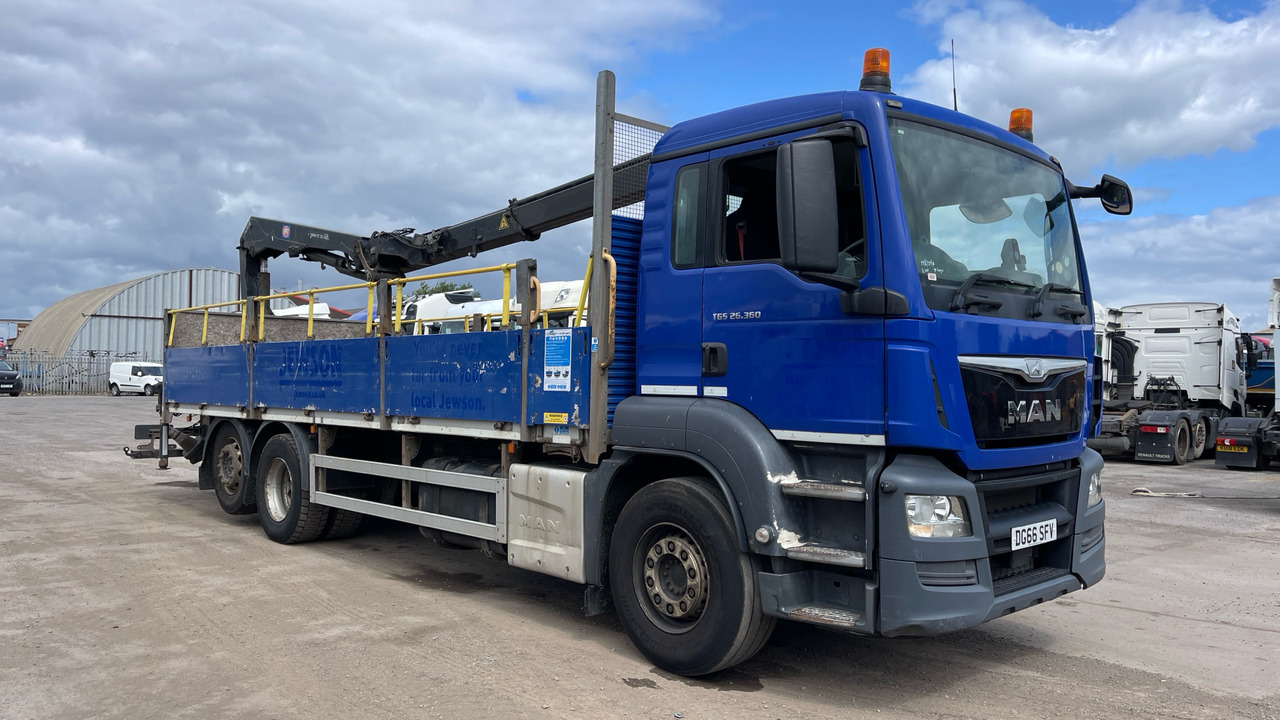 MAN TGS 26.360 - Camion plateau, Camion grue: photos 1 MAN TGS 26.360 - Camion plateau, Camion grue: photos 1