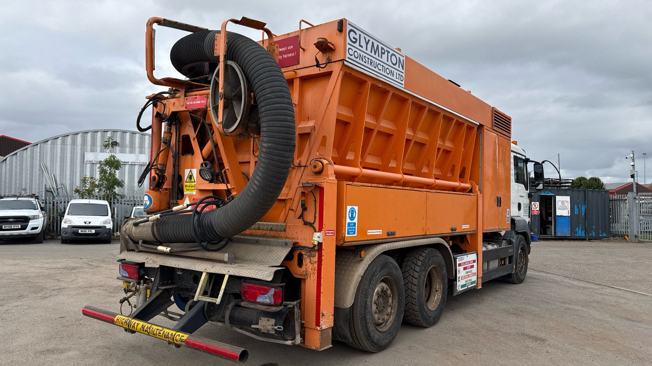 MAN TGS 26.440 - Camion vidangeur: photos 4 MAN TGS 26.440 - Camion vidangeur: photos 4