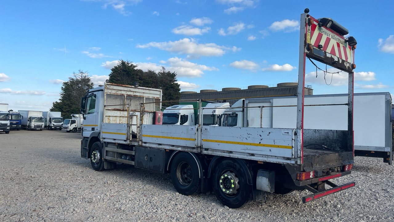 MERCEDES-BENZ ACTROS 2541 - Camion plateau: photos 3 MERCEDES-BENZ ACTROS 2541 - Camion plateau: photos 3