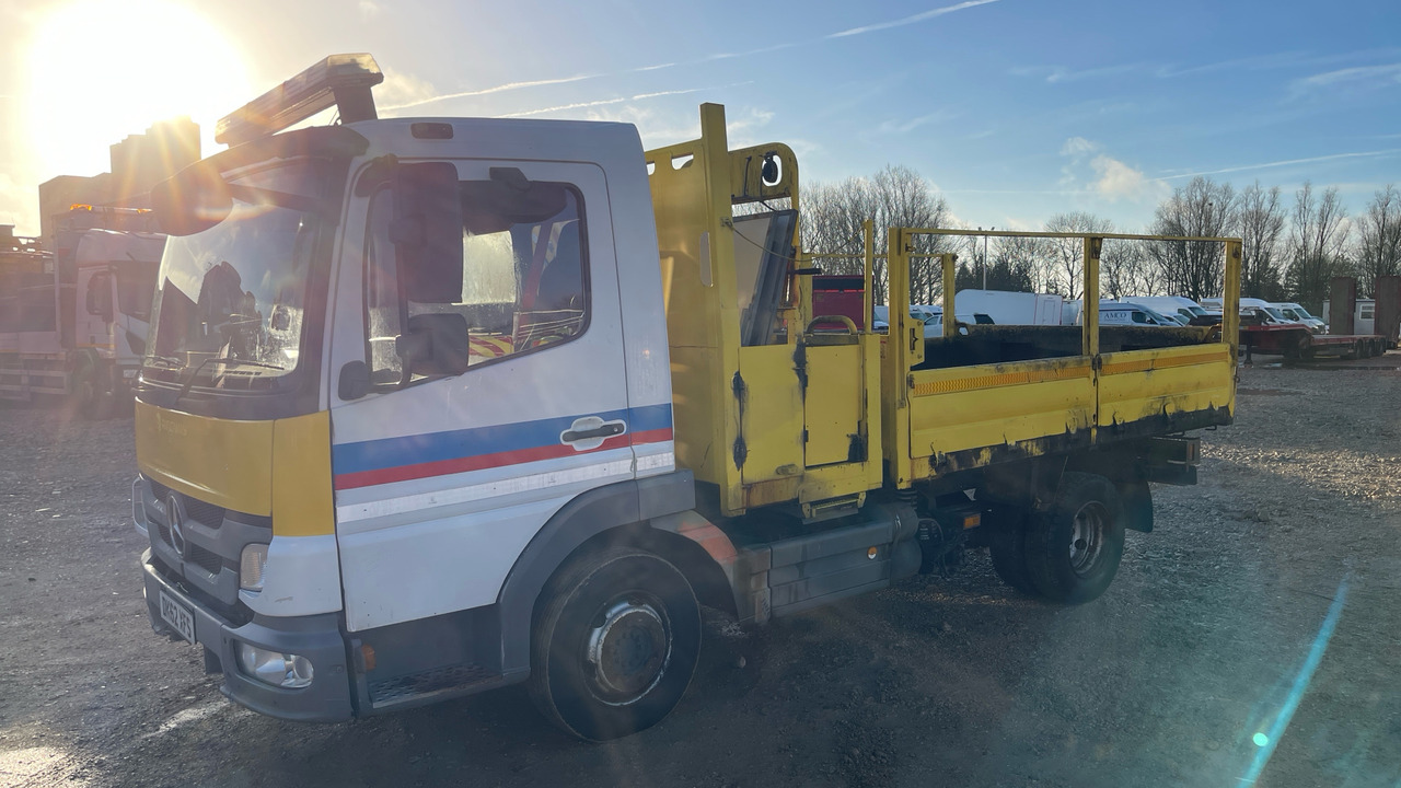 MERCEDES-BENZ ATEGO 816 - Camion benne: photos 2 MERCEDES-BENZ ATEGO 816 - Camion benne: photos 2