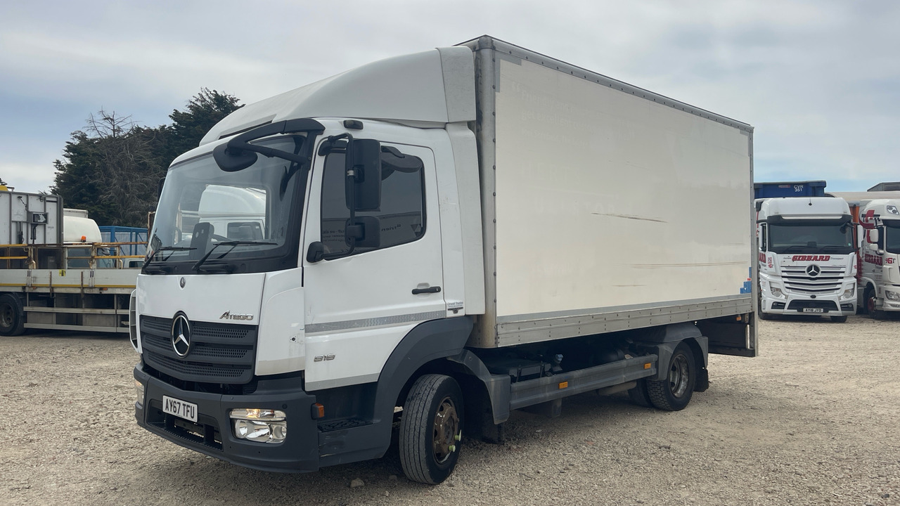 MERCEDES-BENZ ATEGO 818 - Camion fourgon: photos 2 MERCEDES-BENZ ATEGO 818 - Camion fourgon: photos 2