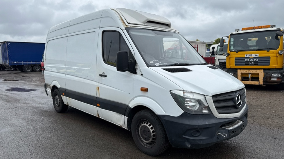MERCEDES-BENZ SPRINTER 314 CDI - Utilitaire frigorifique: photos 2 MERCEDES-BENZ SPRINTER 314 CDI - Utilitaire frigorifique: photos 2