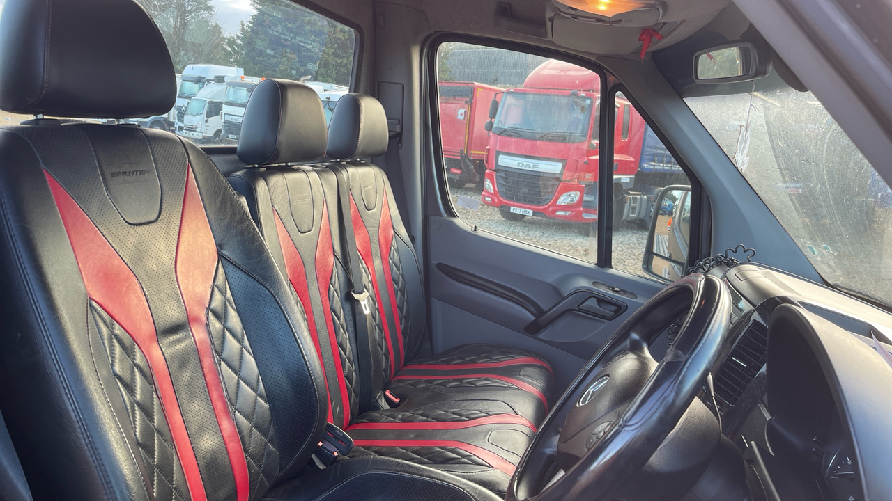 Camion porte-voitures MERCEDES-BENZ SPRINTER 519 CDI: photos 8