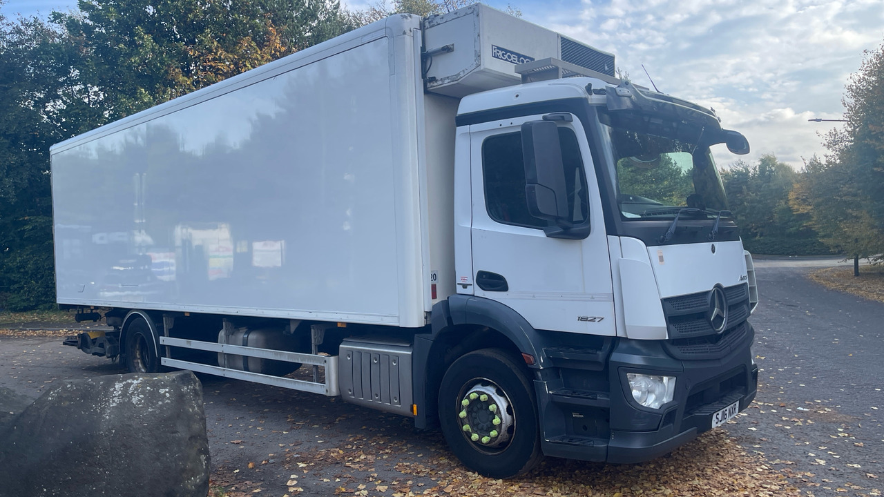 Mercedes-Benz Antos 1827 - Camion frigorifique: photos 1 Mercedes-Benz Antos 1827 - Camion frigorifique: photos 1