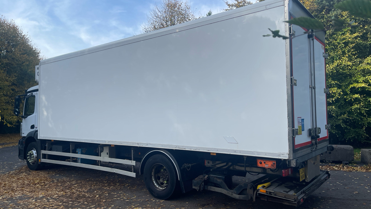 Mercedes-Benz Antos 1827 - Camion frigorifique: photos 3 Mercedes-Benz Antos 1827 - Camion frigorifique: photos 3