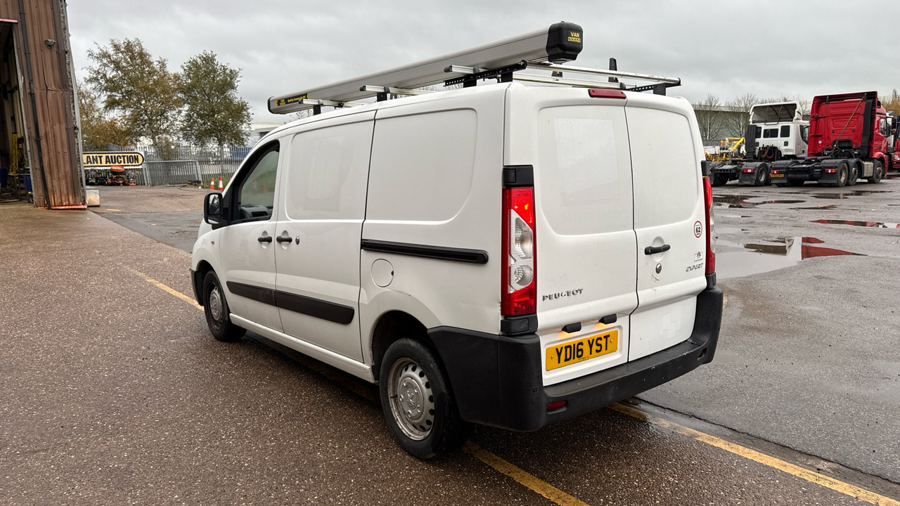 PEUGEOT EXPERT 1000 1.6 HDi 90PS - Fourgonnette: photos 3 PEUGEOT EXPERT 1000 1.6 HDi 90PS - Fourgonnette: photos 3