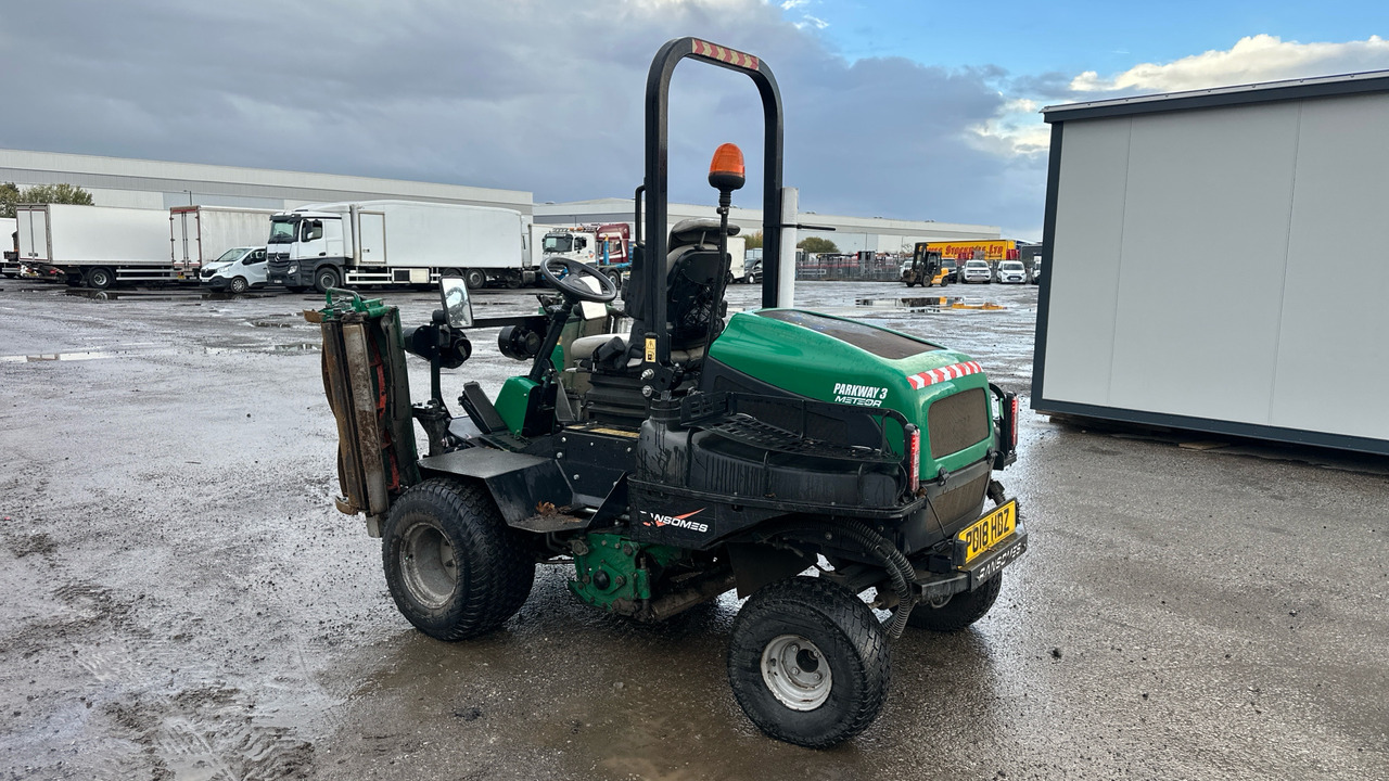 RANSOMES PARKWAY 3 METEOR - Motofaucheuse: photos 3 RANSOMES PARKWAY 3 METEOR - Motofaucheuse: photos 3