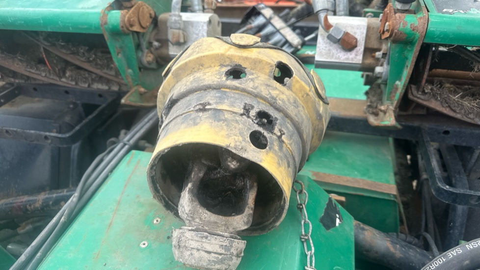 L'équipement de construction RANSOMES TG4650 6K FIXED TRAILER POWERED 7 GANG MOWER: photos 15