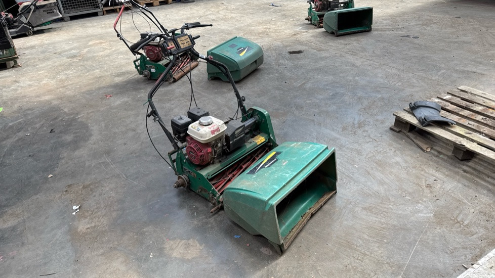 RANSOMS SUPER CERTES 6 PETROL MOWER, HONDA GX120 ENGINE - Motofaucheuse: photos 1 RANSOMS SUPER CERTES 6 PETROL MOWER, HONDA GX120 ENGINE - Motofaucheuse: photos 1
