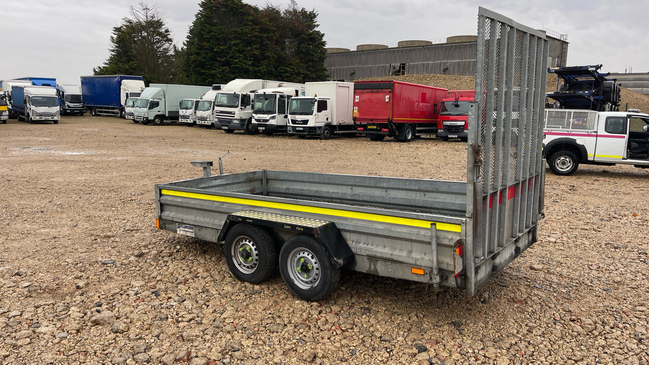 INDESPENSION V67Z - Remorque: photos 3 INDESPENSION V67Z - Remorque: photos 3