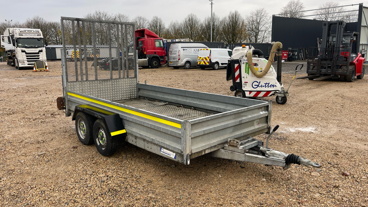 INDESPENSION V67Z - Remorque: photos 1 INDESPENSION V67Z - Remorque: photos 1