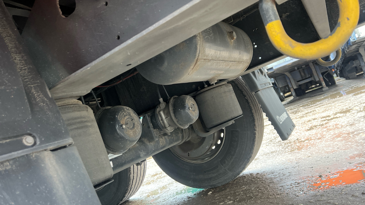 Remorque KRONE CURTAINSIDE EUROLINER: photos 12 Remorque KRONE CURTAINSIDE EUROLINER: photos 12