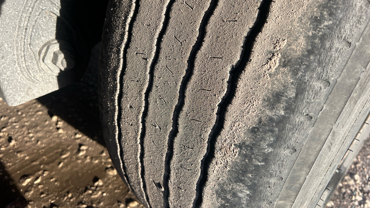 Remorque KRONE CURTAINSIDE EUROLINER: photos 21 Remorque KRONE CURTAINSIDE EUROLINER: photos 21