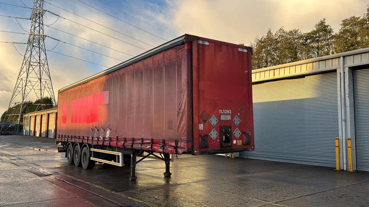 MONTRACON CURTAINSIDE - Remorque: photos 1 MONTRACON CURTAINSIDE - Remorque: photos 1