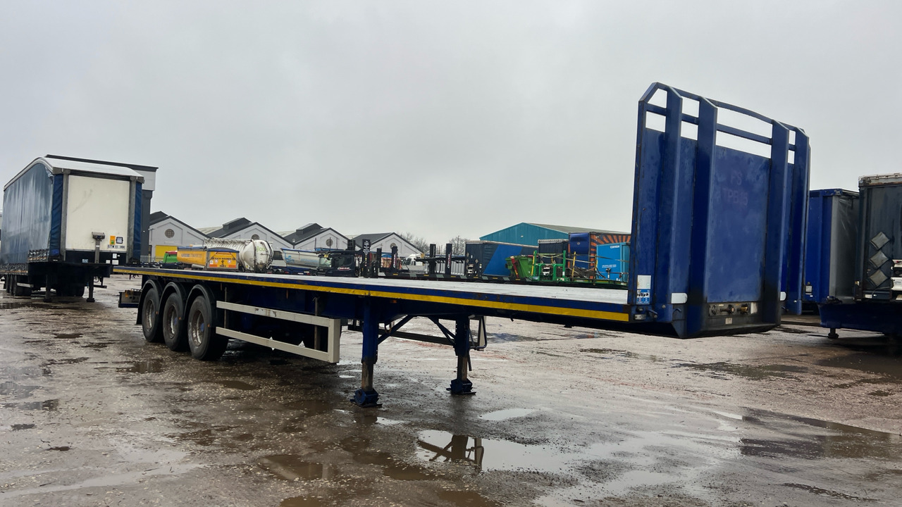 MONTRACON FLAT - Remorque: photos 2 MONTRACON FLAT - Remorque: photos 2