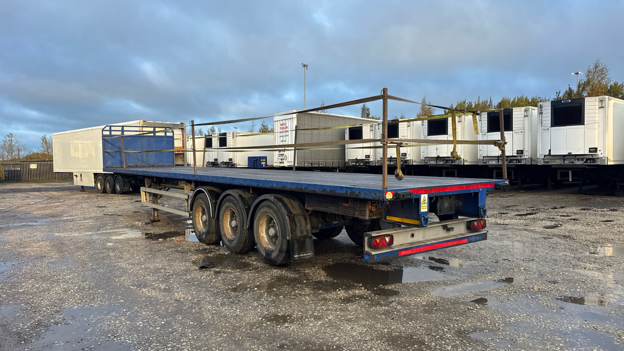 MONTRACON FLAT - Remorque: photos 4 MONTRACON FLAT - Remorque: photos 4