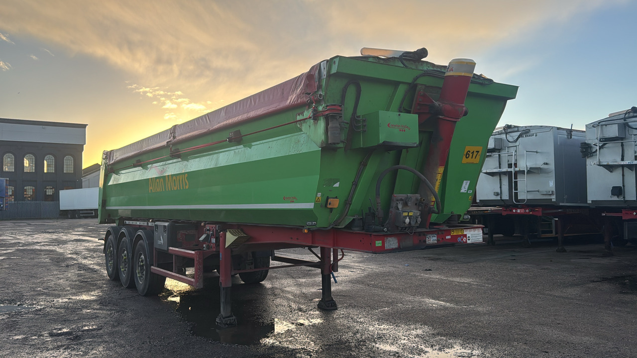 STAS TIPPER 'U' ROCKSTAR - Remorque: photos 1 STAS TIPPER 'U' ROCKSTAR - Remorque: photos 1