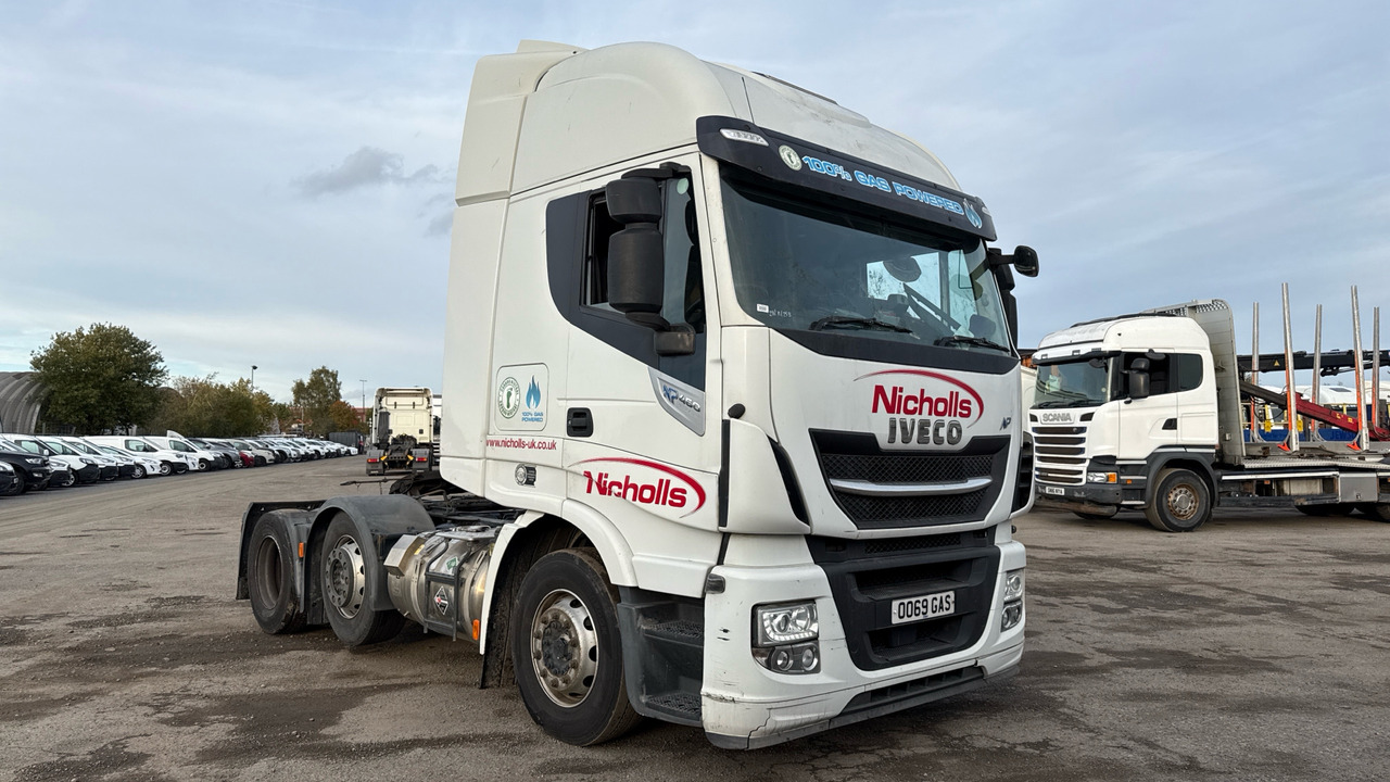 IVECO STRALIS 460 - Tracteur routier: photos 1 IVECO STRALIS 460 - Tracteur routier: photos 1