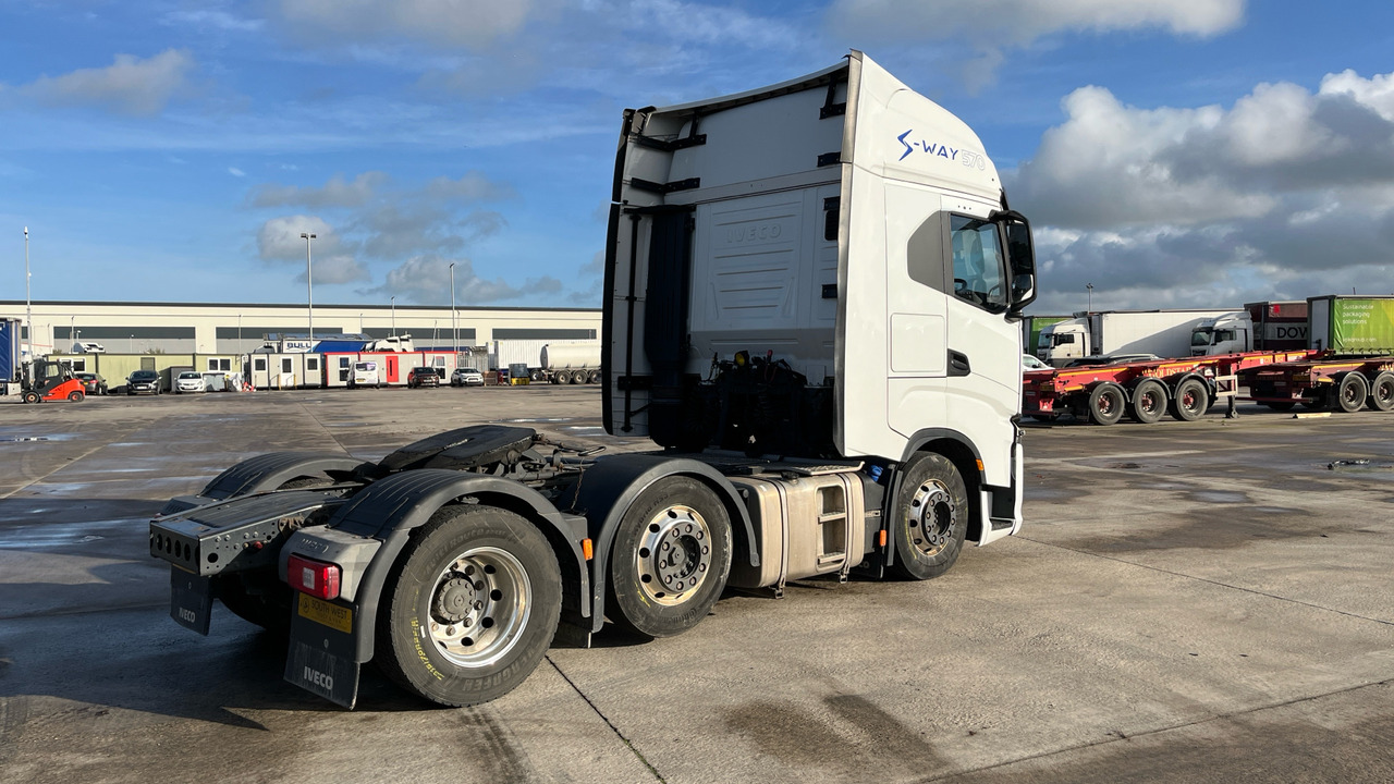 Iveco S-Way 570 - Tracteur routier: photos 4 Iveco S-Way 570 - Tracteur routier: photos 4