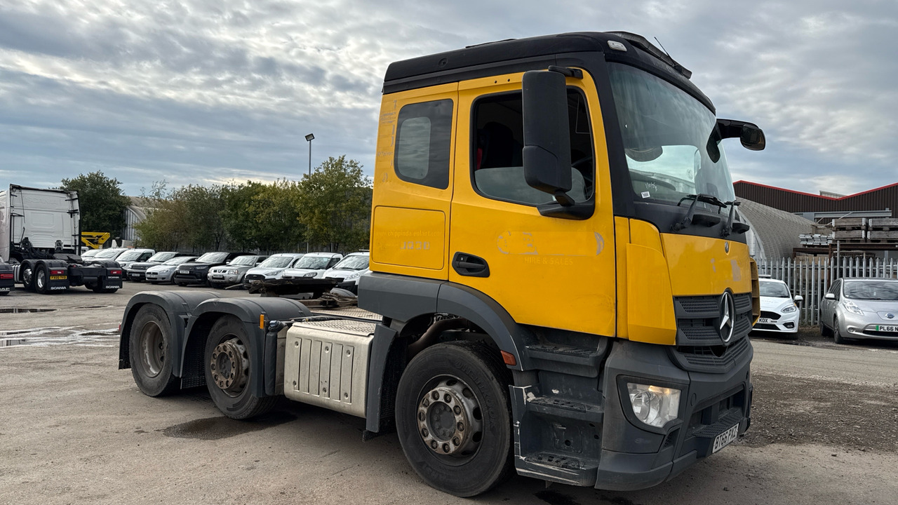 MERCEDES-BENZ ACTROS - Tracteur routier: photos 1 MERCEDES-BENZ ACTROS - Tracteur routier: photos 1