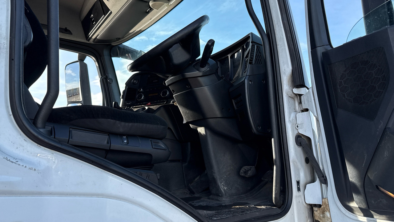 MERCEDES-BENZ AROCS - Tracteur routier: photos 5 MERCEDES-BENZ AROCS - Tracteur routier: photos 5