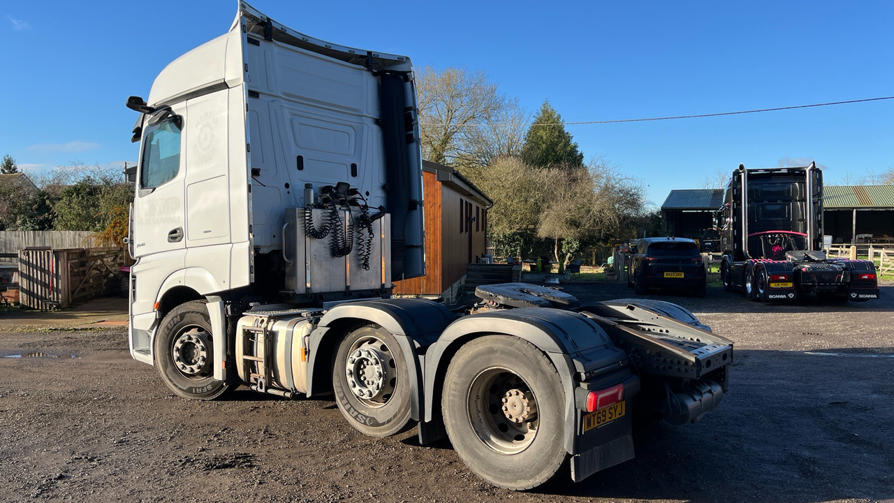 Mercedes-Benz Actros 2545 - Tracteur routier: photos 3 Mercedes-Benz Actros 2545 - Tracteur routier: photos 3