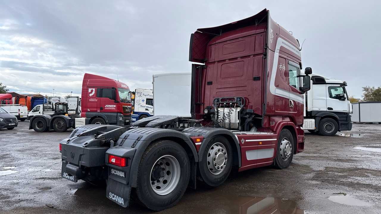 SCANIA R 520 V8 - Tracteur routier: photos 4 SCANIA R 520 V8 - Tracteur routier: photos 4