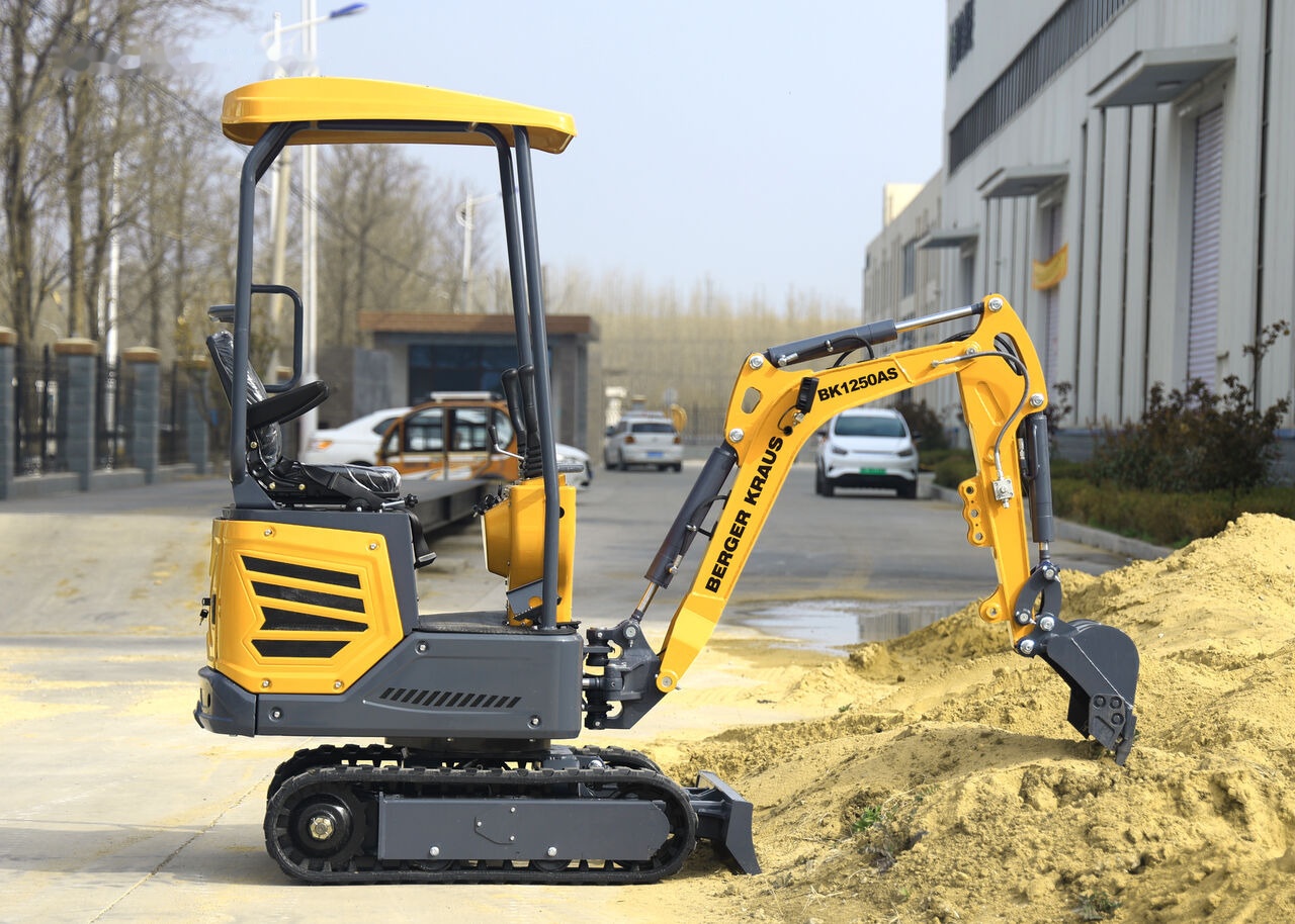 Berger Kraus BK1250AS excavator minikoparka Nowa KUBOTA - Mini pelle: photos 3 Berger Kraus BK1250AS excavator minikoparka Nowa KUBOTA - Mini pelle: photos 3